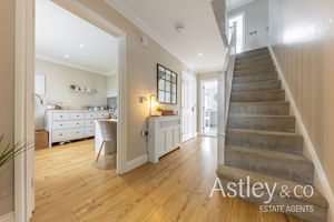 entrance hall- click for photo gallery